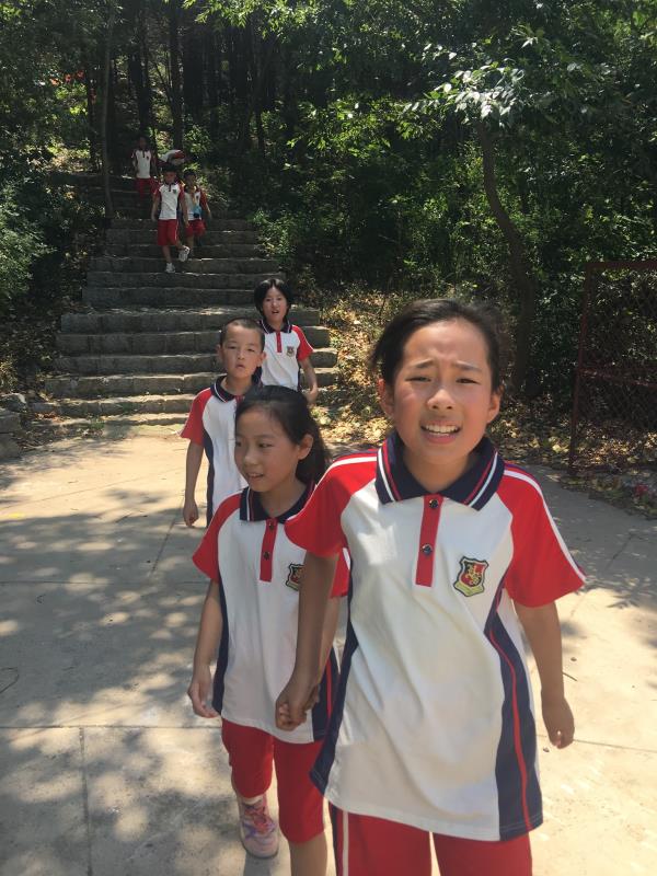 李佳奕