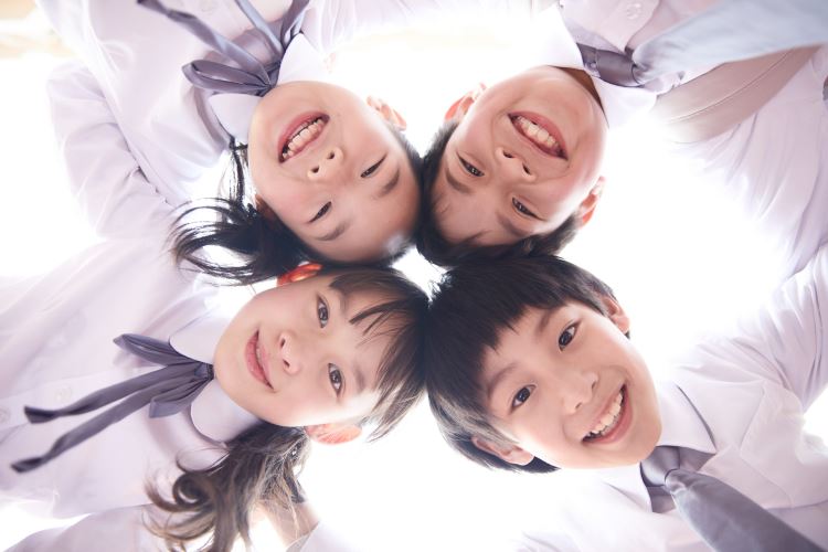 《金芒果未来领袖五商学院》2020夏令营——情商营