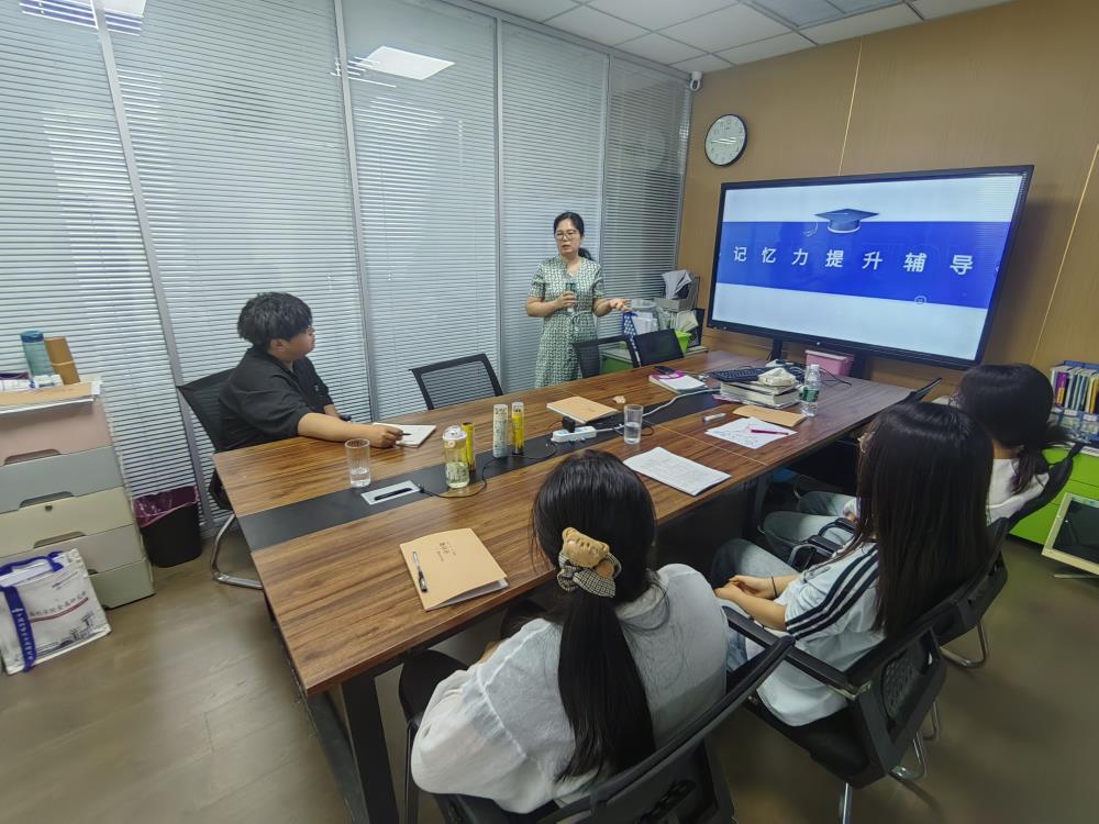 金芒果教育|暑假已过半：这3个突破没帮孩子实现，假期再忙也白搭